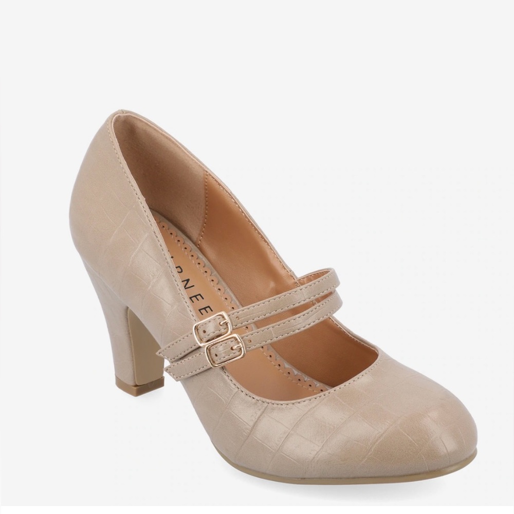Journee-Windy Cool Shades Mary Jane Pump, size 8, taupe color with croc print